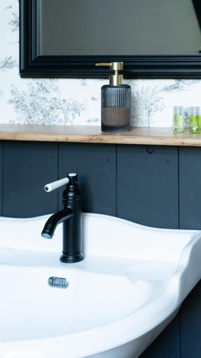Bathroom 5, Domaine du Turbais, Indre-et-Loire