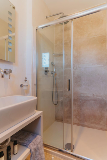 Bathroom 3, Mouras Studios, South Aegean