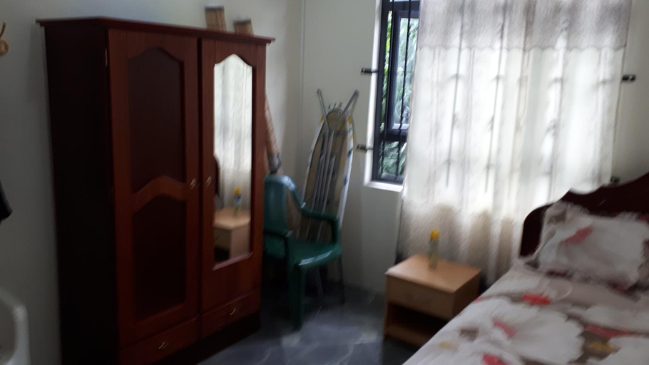 Others 5, Toofan villa, Black River