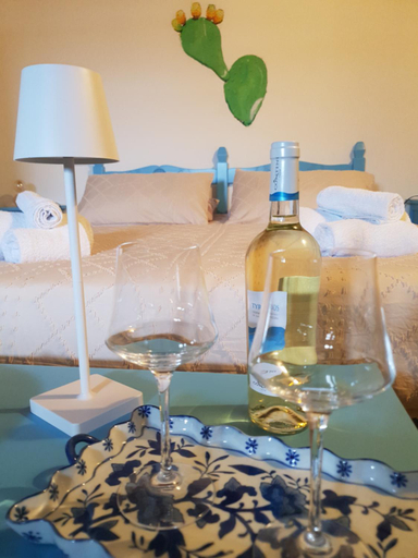 Food & Drinks 5, Palmas Anna's rooms Is Procilis, Oristano