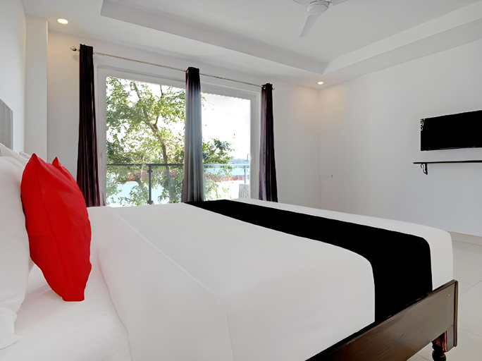 Bedroom 2, Super Townhouse Tipsyy Near Bestech Central Square Mall, Gurgaon