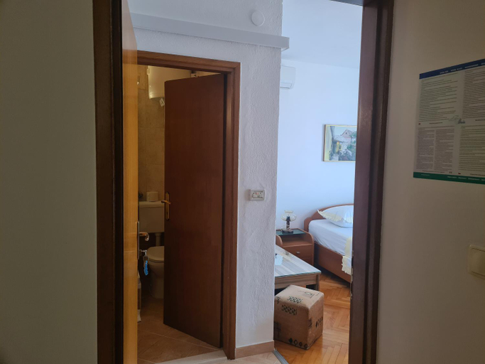 Bedroom 2, Rooms Raos, Brela