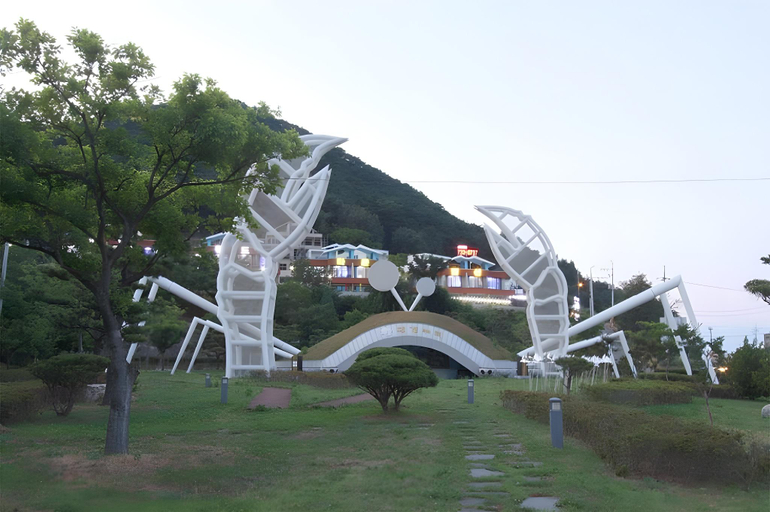 Others 5, Crystal's Blue Road Town Pension, Yeongdeok
