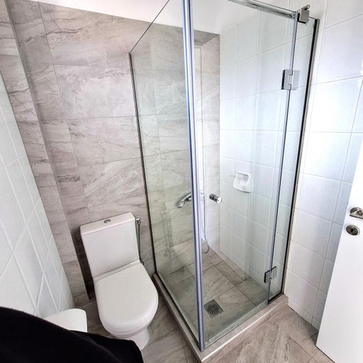 Bathroom 2, Villa Thalassa Apartments, Central Macedonia