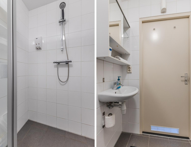 Bathroom 3, Albert Cuyp Studio, Amsterdam