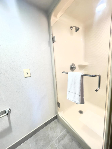 Bathroom 4, Wingate by Wyndham Salisbury, Wicomico