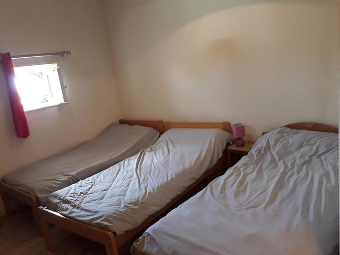 Bedroom 2, Maison de la Monne, Puy-de-Dôme