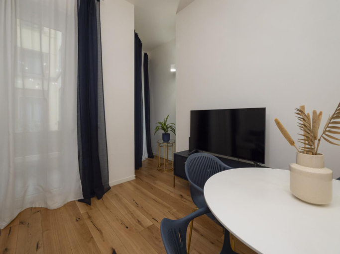 Others 5, Central & Modern Porta Vittoria-Duomo apartments by Rentopolis, Milano