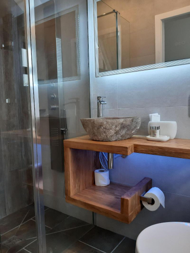 Bathroom 3, Tir y Coed Country House, Conwy