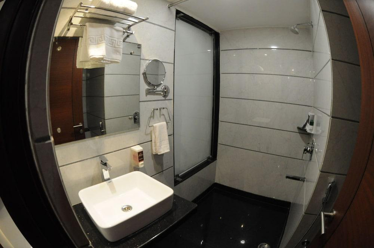 Bathroom 3, Hotel Grand Rajputana, Raipur