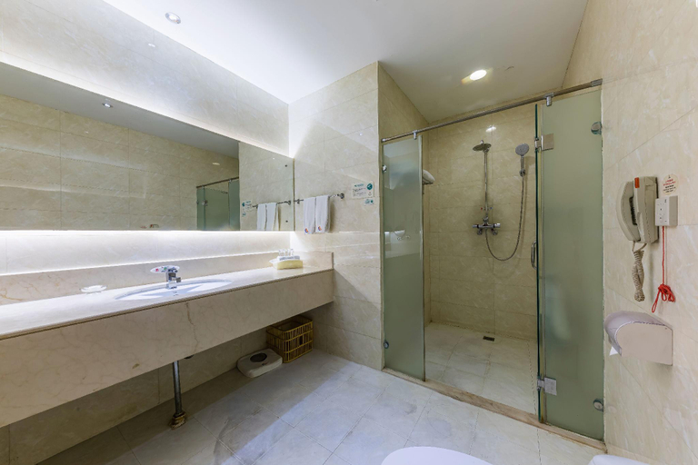 Bathroom 4, Hohhot Uiles Hotel, Hohhot