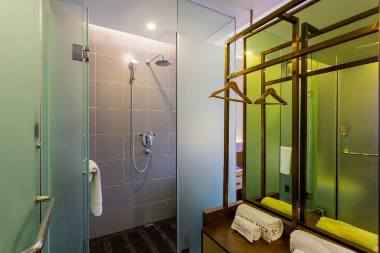 Bathroom, James Joyce Coffetel Qinhuangdao People Park Plaza, Qinhuangdao