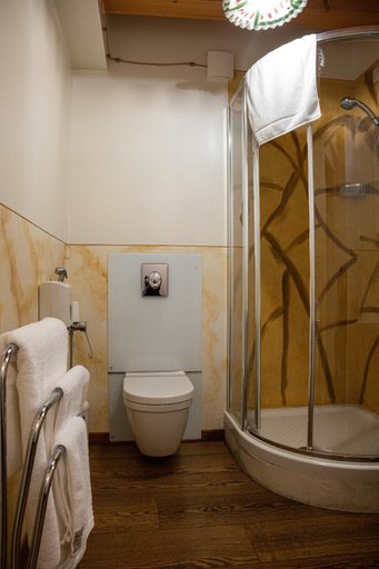 Bathroom 3, La Costa Fattoria Sociale, Vicenza