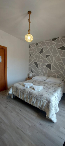 Bedroom 2, Casa Immacolata Affittacamere, Bari