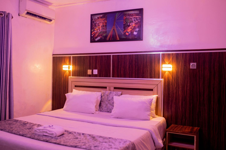 Bedroom 3, Sky Rock Hotels, Ikeja