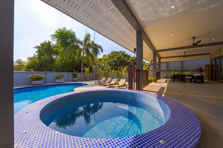 Private pool 3, Lovely 3BR Villa in good Location CV3MA, Hua Hin