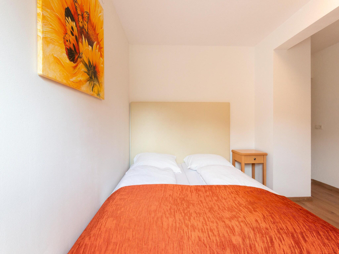 Bedroom 2, Attractive apartment with terrace, Kufstein