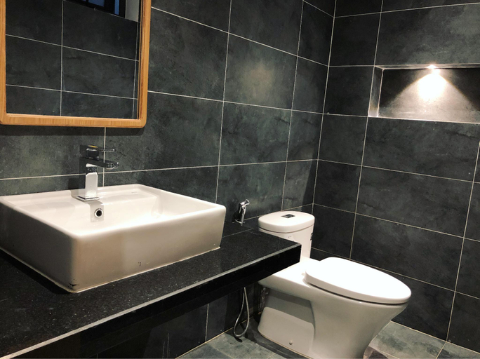 Bathroom 3, Khe Suites Le Lai Apartment - Self Check-in (01BR), Da Nang