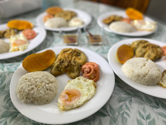 Food & Drinks 5, J&J Bed and Breakfast, Coron