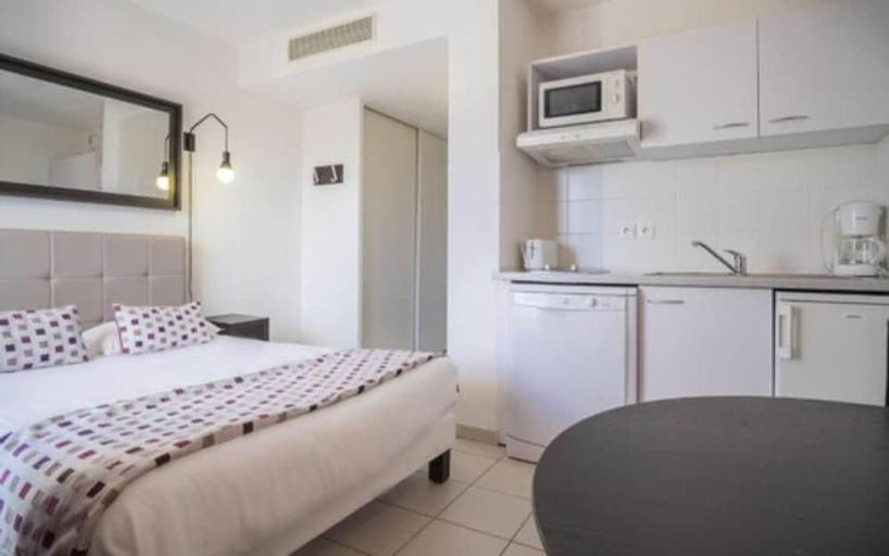 Bedroom 3, Nemea Appart'hotel Green side Biot Sophia Antipolis, Alpes-Maritimes