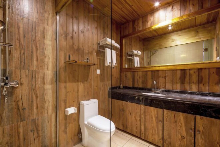 Bathroom 4, Da Zang Sunlight Hotel, Ngawa Tibetan and Qiang