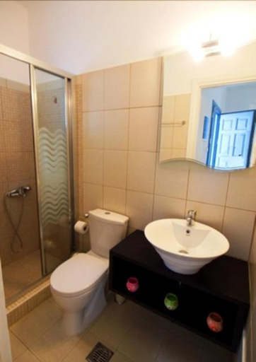 Bathroom 5, Ios Memories, South Aegean
