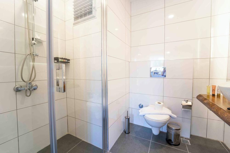 Bathroom 5, Kamkat Otel, Kemer