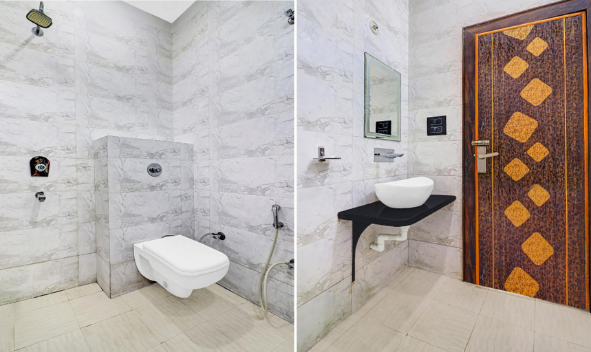 Bathroom 4, Itsy Hotels Anjali Mahal 500, Mtrs From Mathura Railway Station, Mathura