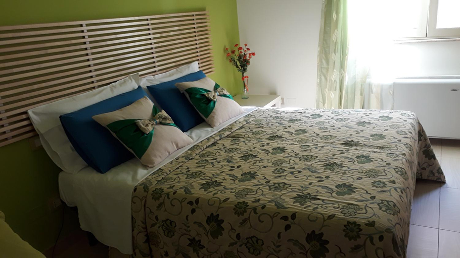 Others 5, Casa del Nonno, Agrigento