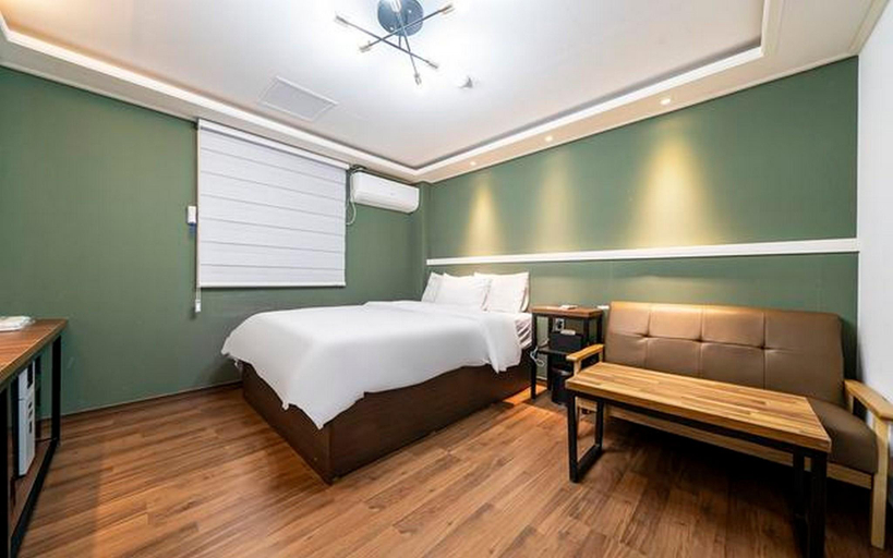 Bedroom 3, Danyang Hotel Dozen, Danyang