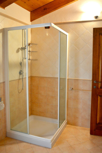 Bathroom 2, Agriturismo Colle Mura, Perugia