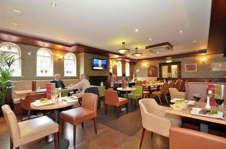Food & Drinks 5, Maples House Hotel, Dublin