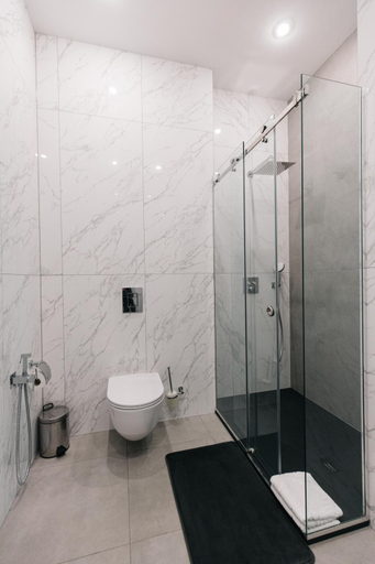 Bathroom 2, Arcadia Plaza Hotel, Odes'ka