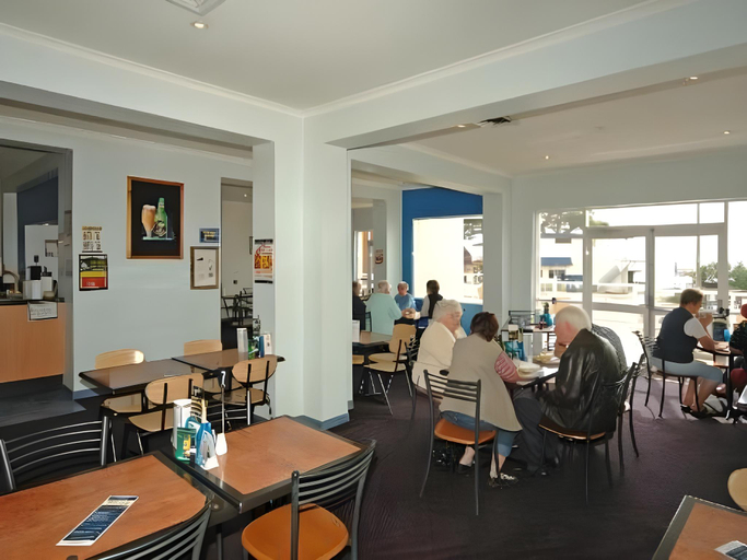 Food & Drinks 4, Happy Backpacker, Central Coast - Pt A