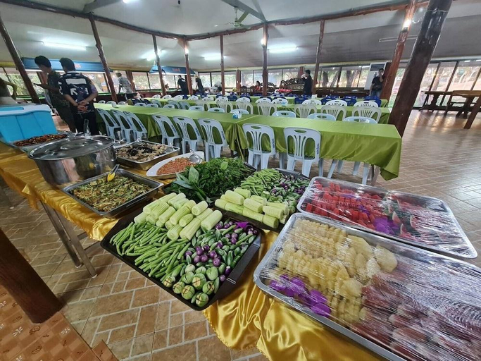 Food & Drinks, Suanphuen Pawai, Suan Phung