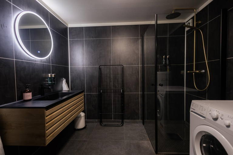 Others 3, Stryn Apartments - City Center - Modern Suites, Stryn