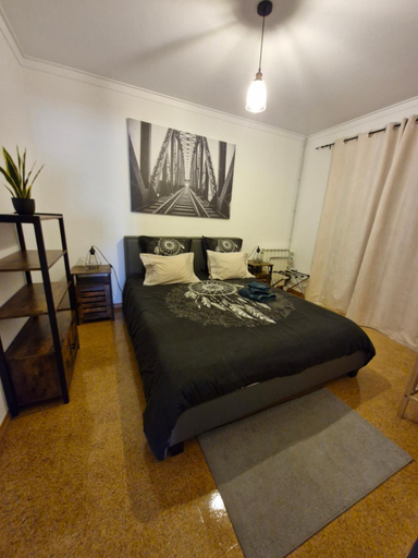 Bedroom 3, Eagle House, Tomar