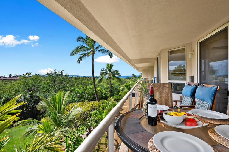 Others 3, King Bed + Pools | Steps to Kamaole Beach, Maui