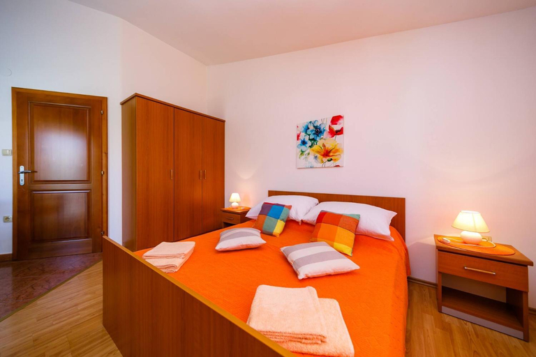 Bedroom 2, Apartments Paradiso, Krk