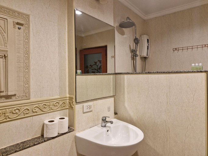 Bathroom, 4 Palms Resort Bang Saray, Sattahip