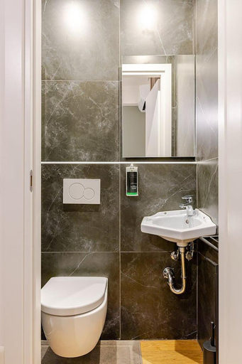 Bathroom 5, Casa Flora Verona, Verona