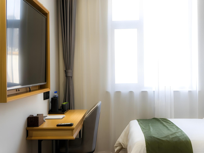 Bedroom 3, GreenTree Inn Express Datong High-Speed Railway Station Old City Wall, Datong