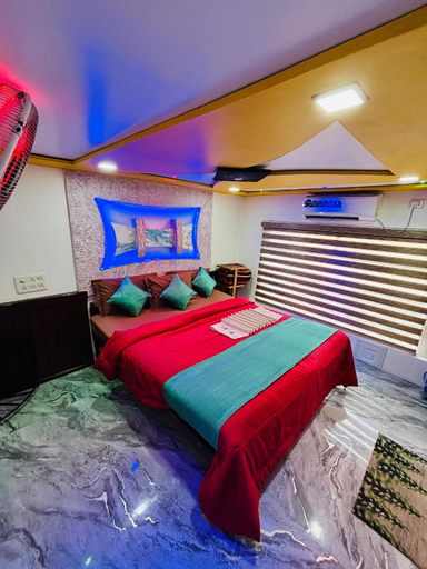 Bedroom 2, Sreekrishna Houseboat C/o Sreekrishna ayurveda Panchakarma Centre                               , Alappuzha