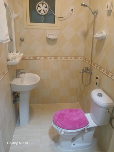 Bathroom 3, Al Eairy Serviced Apartments Dammam 8, Dammam