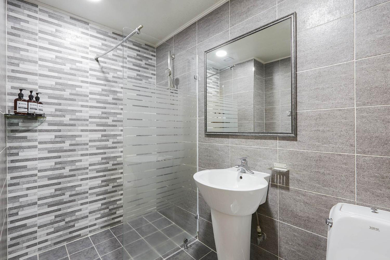 Bathroom 4, VANE HOTEL, Nam
