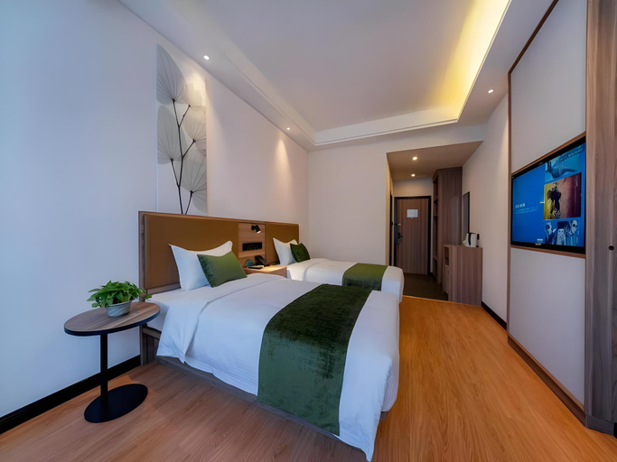 Bedroom 2, GreenTree Inn Express Hebei Tangshan Guyan District Xinguang Road, Tangshan
