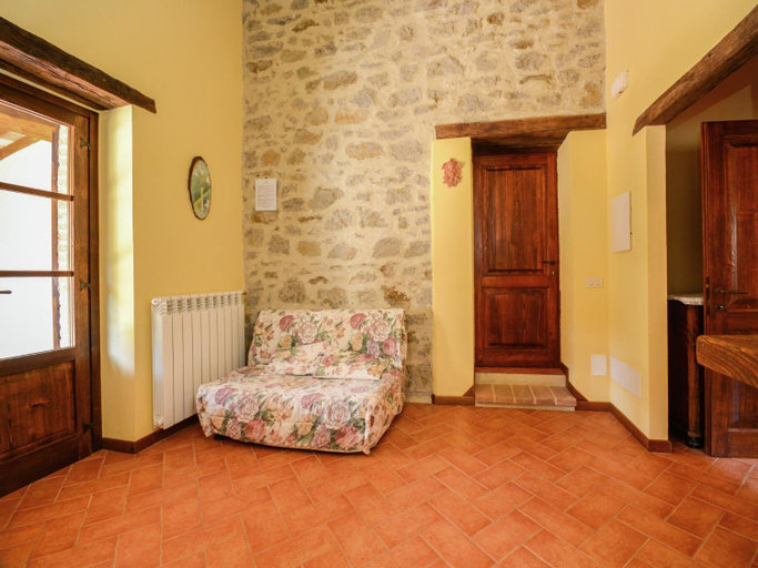 Public Area, Holiday Home in Monte Santa Maria with Pool, Perugia