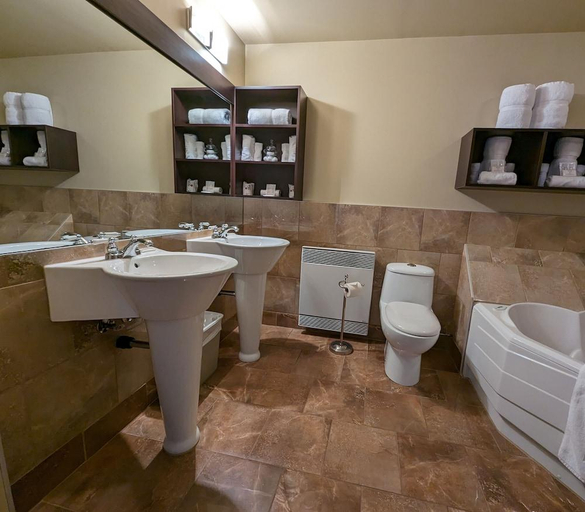 Bathroom 4, Auberge des 21, Le Fjord-du-Saguenay