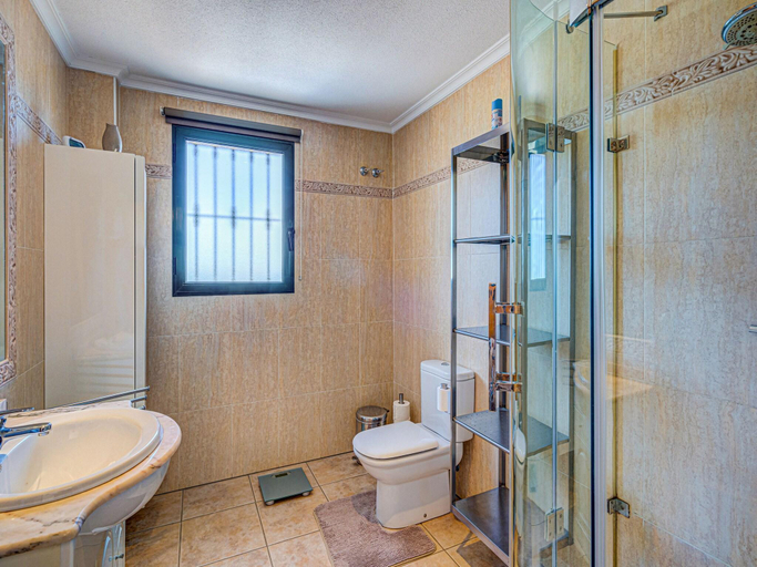 Bathroom 3, Coastal Comfort in Orihuela, Alicante