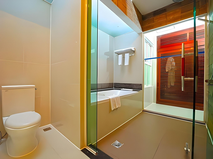Bathroom 5, Independence Hotel Resort & Spa, Sihanoukville